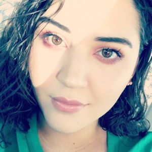 Meet your Posher, Karene